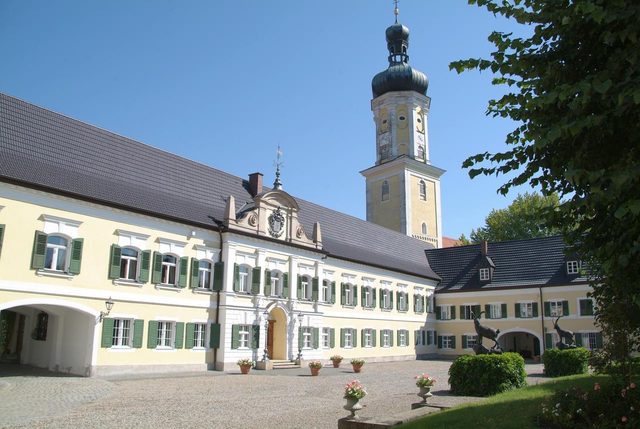 Hotel Zur Schloss-Schmiede Kuhbach  Extérieur photo